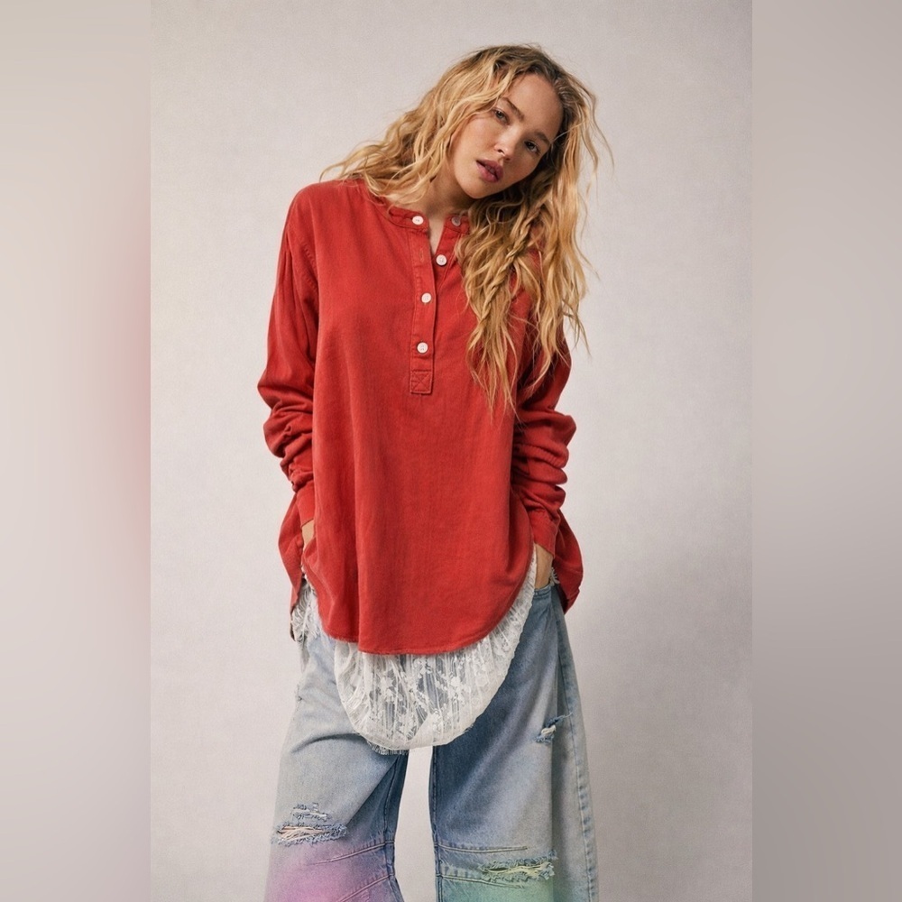 GAP Denim Red Cotton Henley Tunic Blouse Long Sleeve Size L